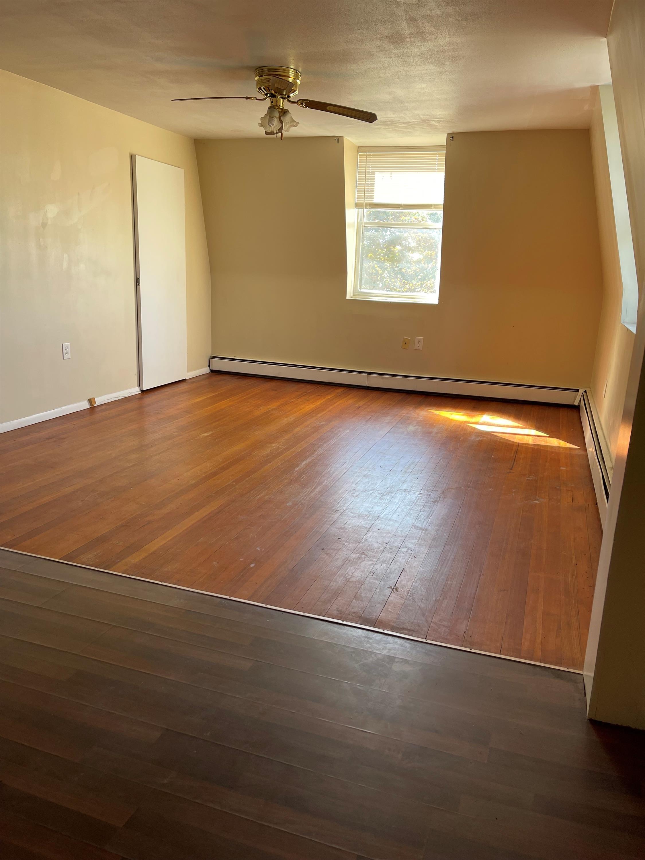 1625 Main Street - 3